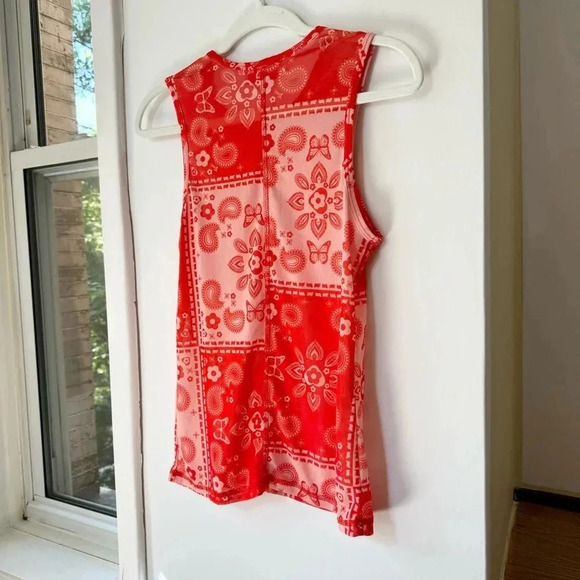 Lisa Says Gah Ariel Tank Top Shirt Sleeveless Bandana Sheer Print Pattern Red - Picture 7 of 8